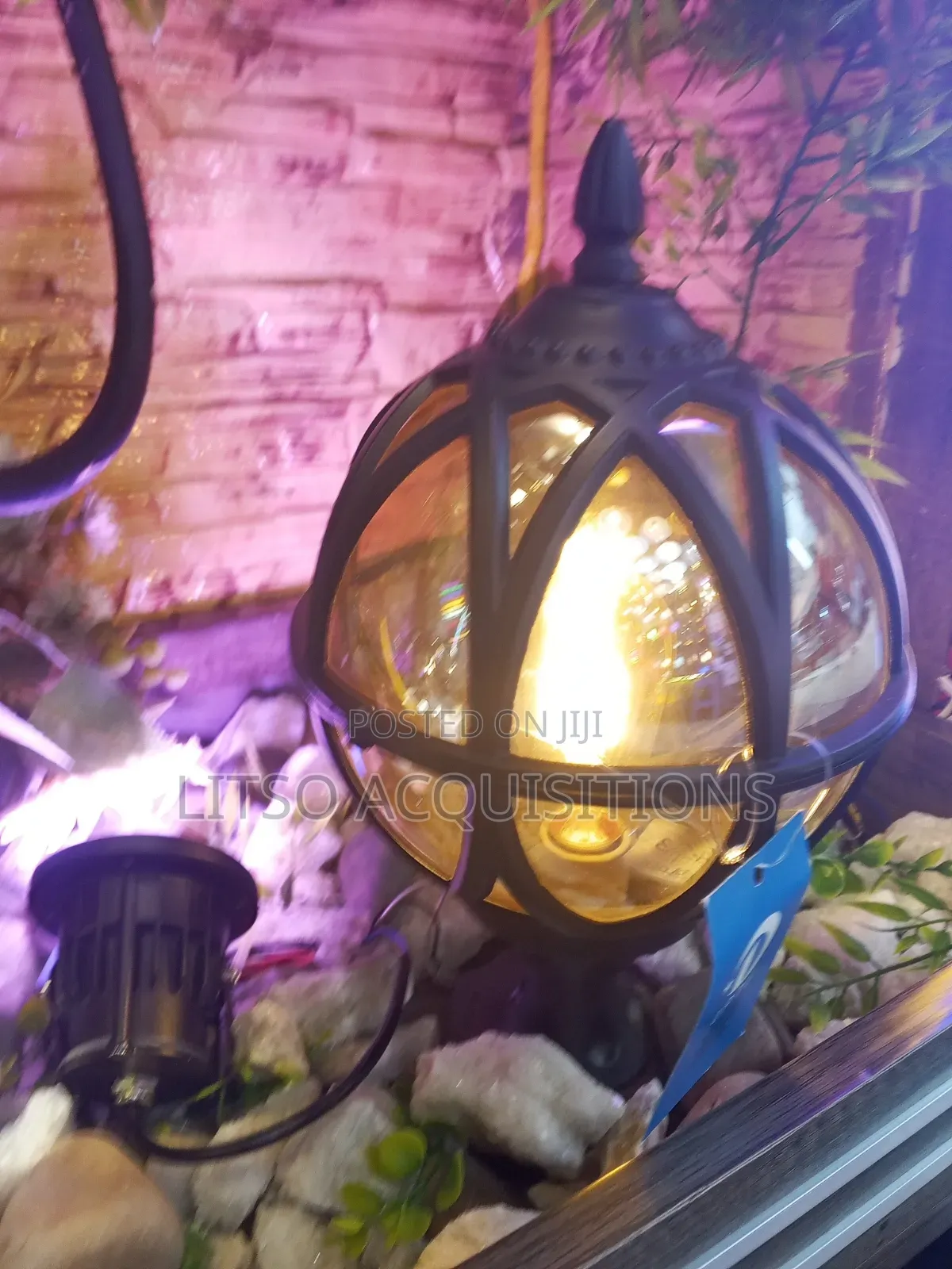 Black Outdoor Lantern | Decorative Gate & Pillar Light