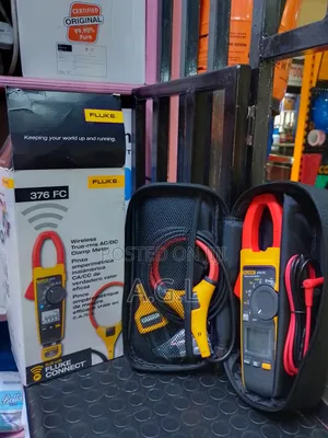 FLUKE 376 FC Clamp Meter