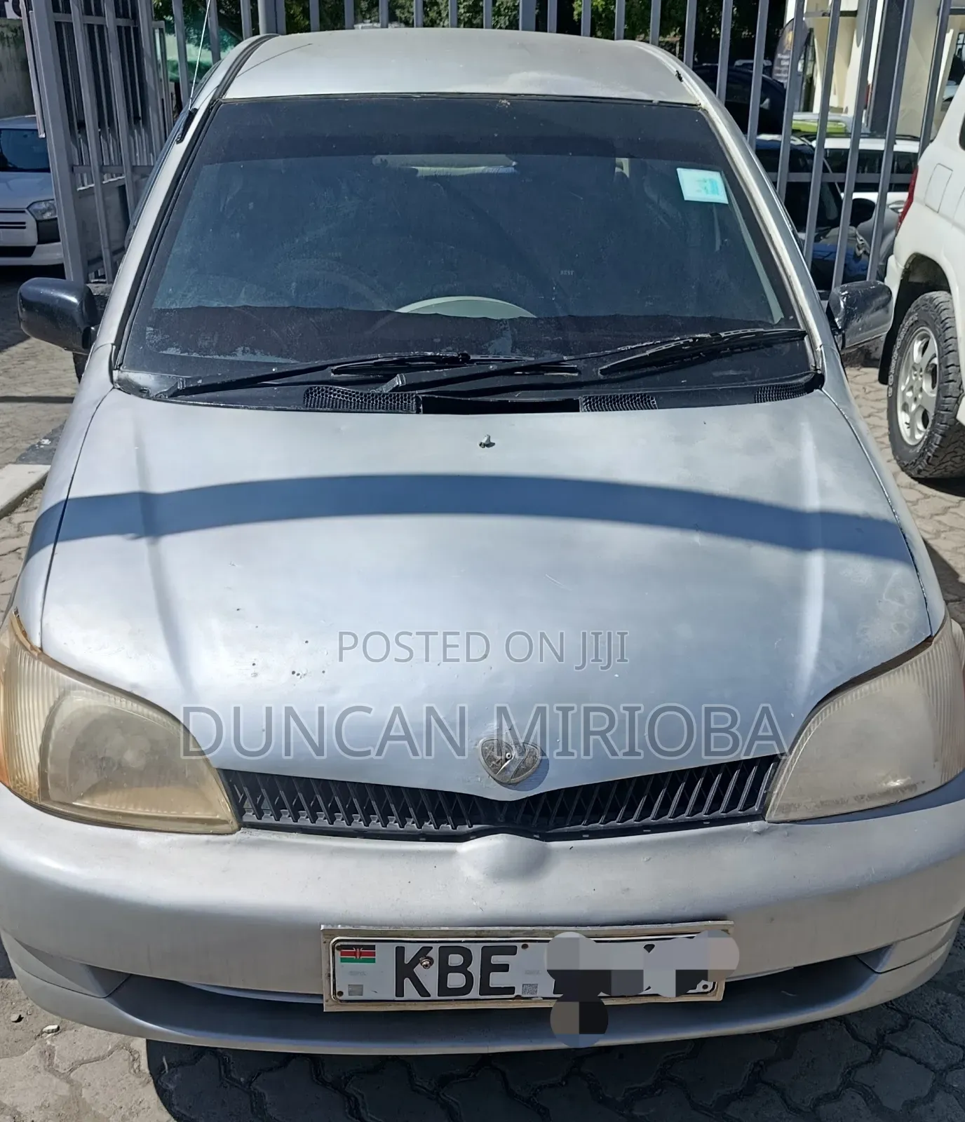 Toyota Platz 2001 Gray