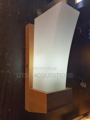 Modern Wall Light | Wooden Design LED Wall Lamp
