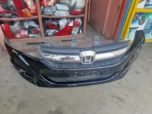 Honda Stream Front Grill Complete With Chrome