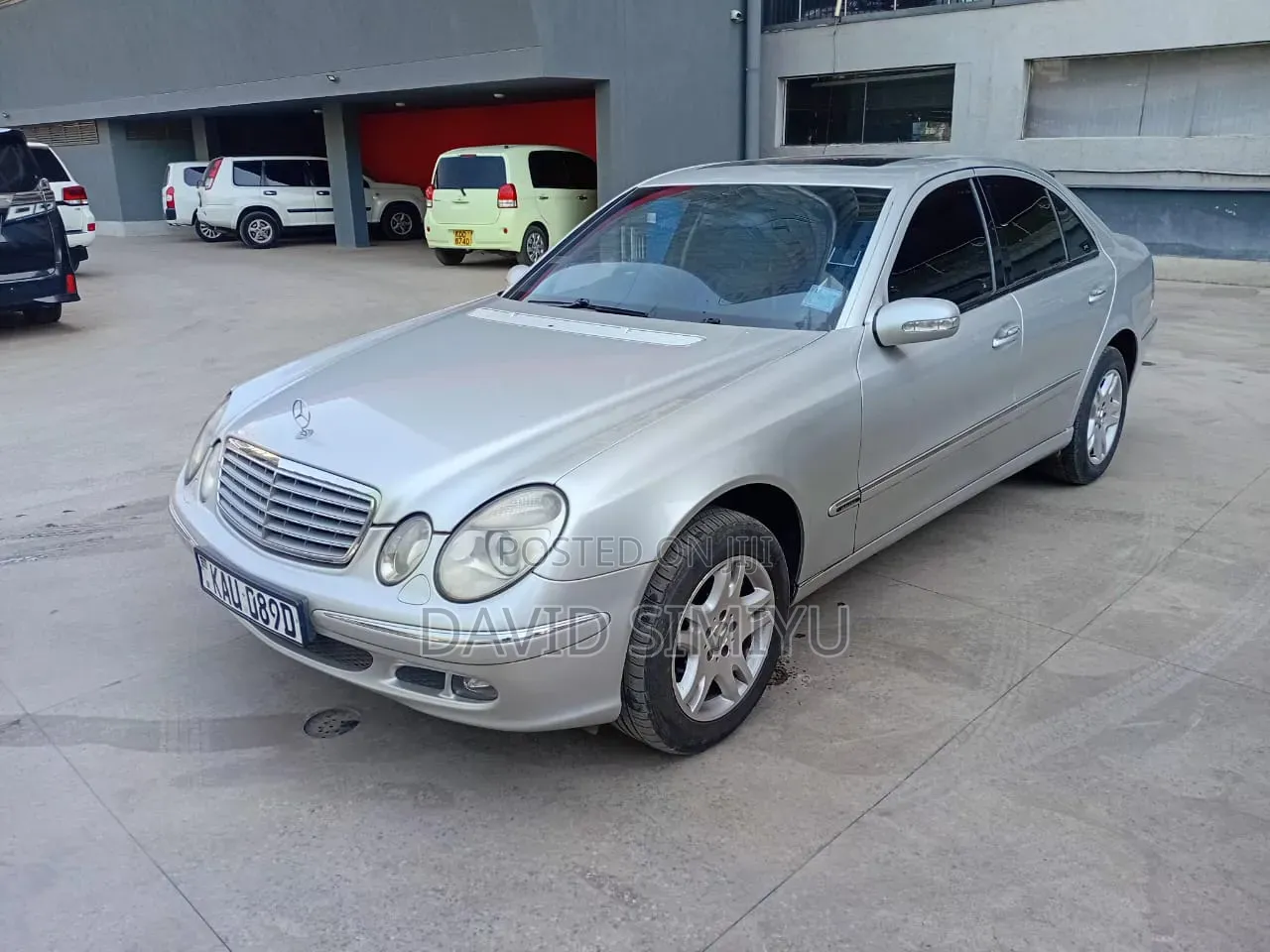 Mercedes-Benz E200 2005 Silver