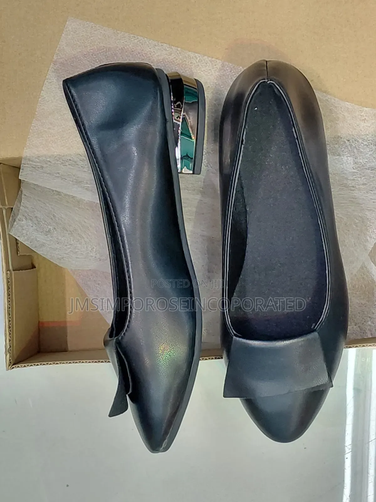 Ladies Ballet Flats With Bow