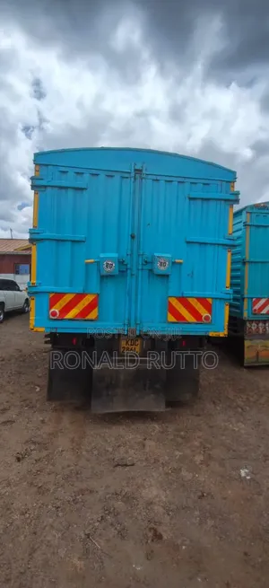 Isuzu FRR Slayqueen