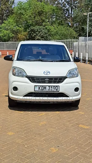 Toyota Passo 2016 White