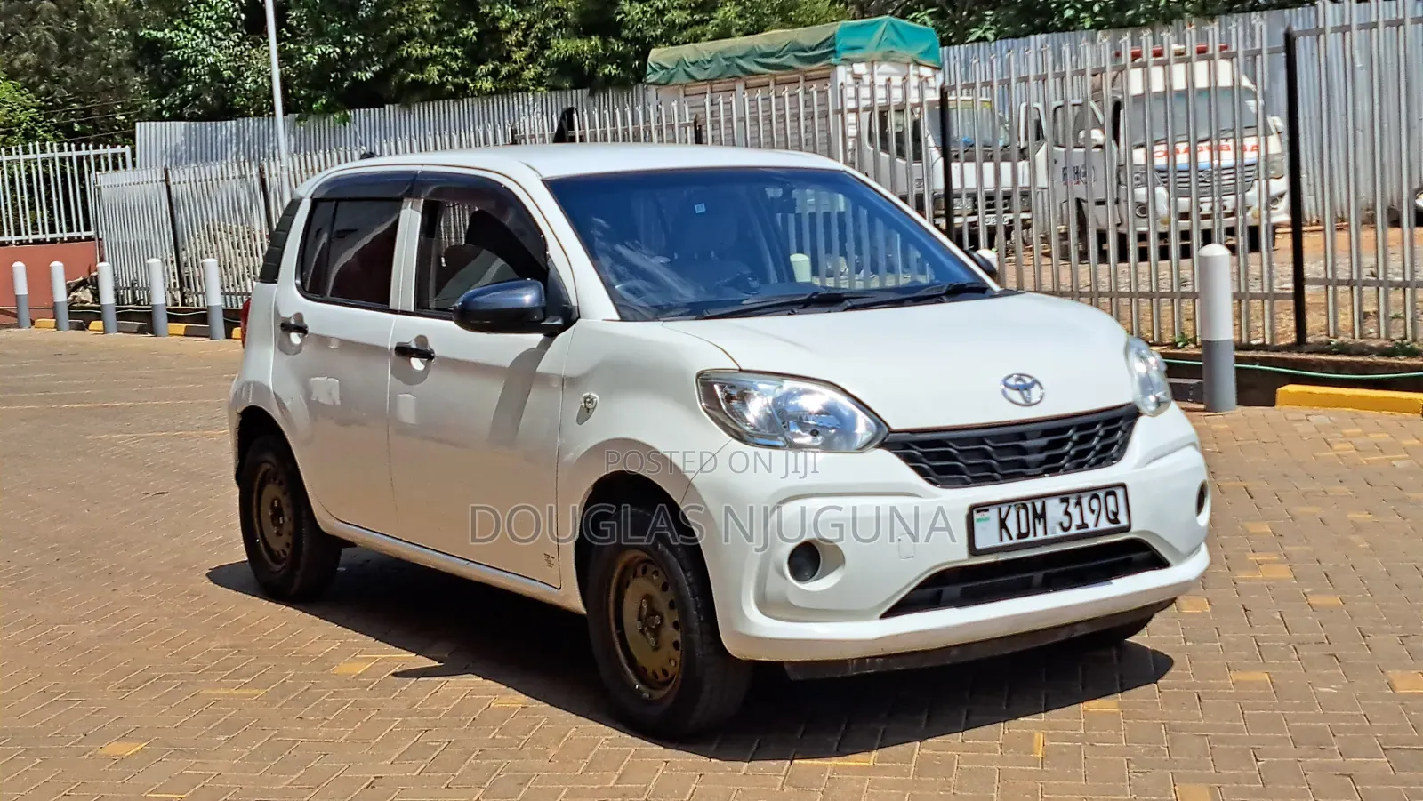 Toyota Passo 2016 White