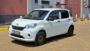 Toyota Passo 2016 White