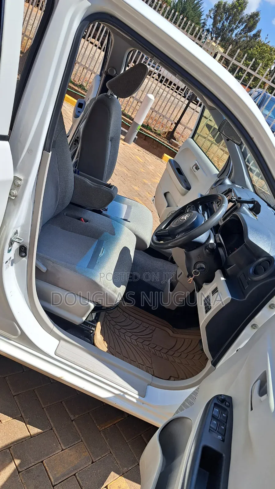 Toyota Passo 2016 White