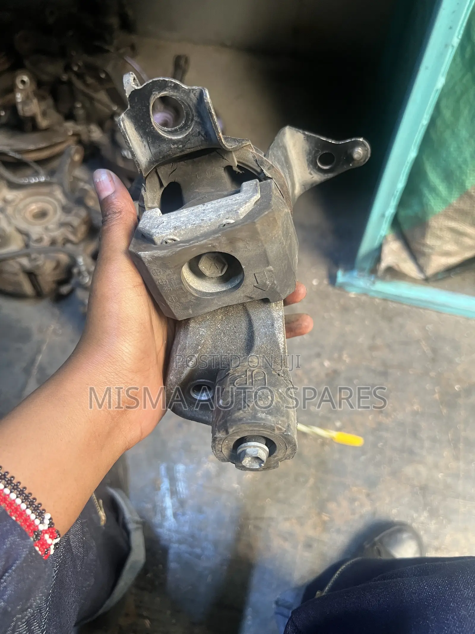 Engine Mounting Probox