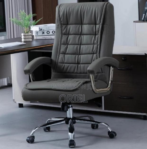 Office Chair : Premium Grey Leather Boss Office Chair