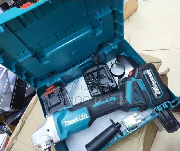 Rechargeable Makita Angle Grinder