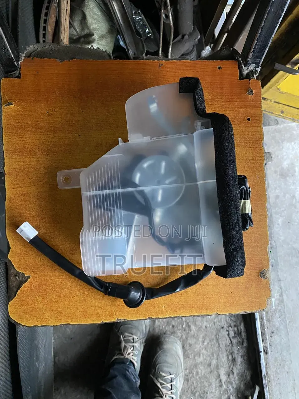 Boot Lock/ Tailgate Lock for Toyota Surf