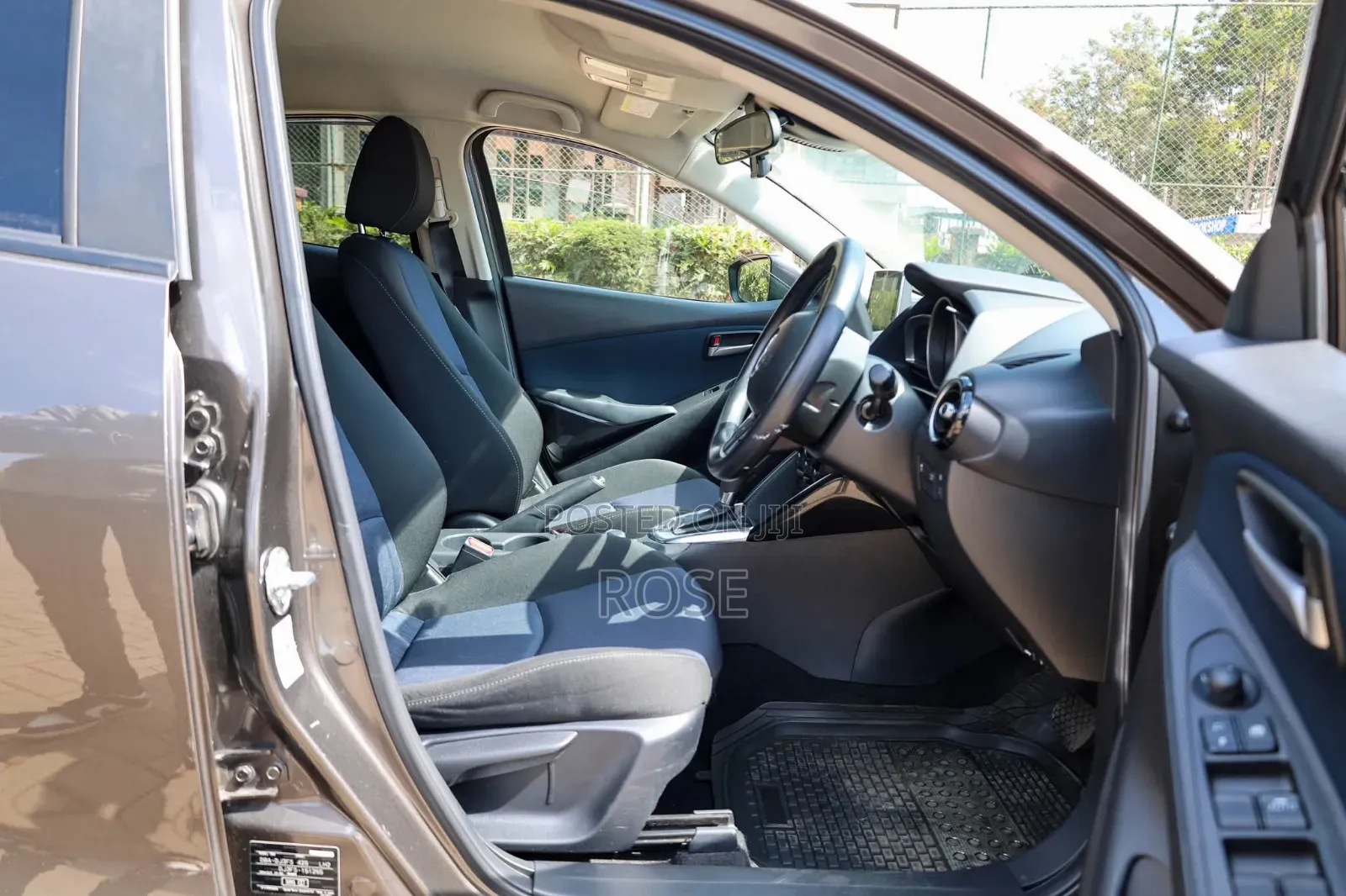 Mazda Demio 2016 Gray
