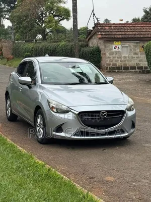 New Mazda Demio 2017 Silver