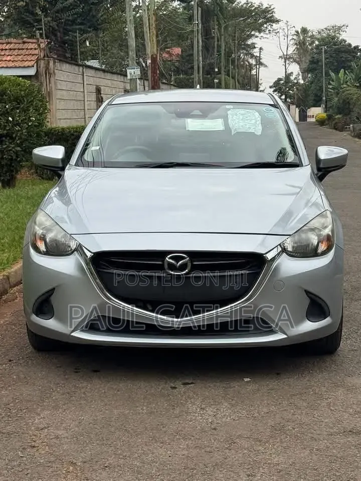 New Mazda Demio 2017 Silver