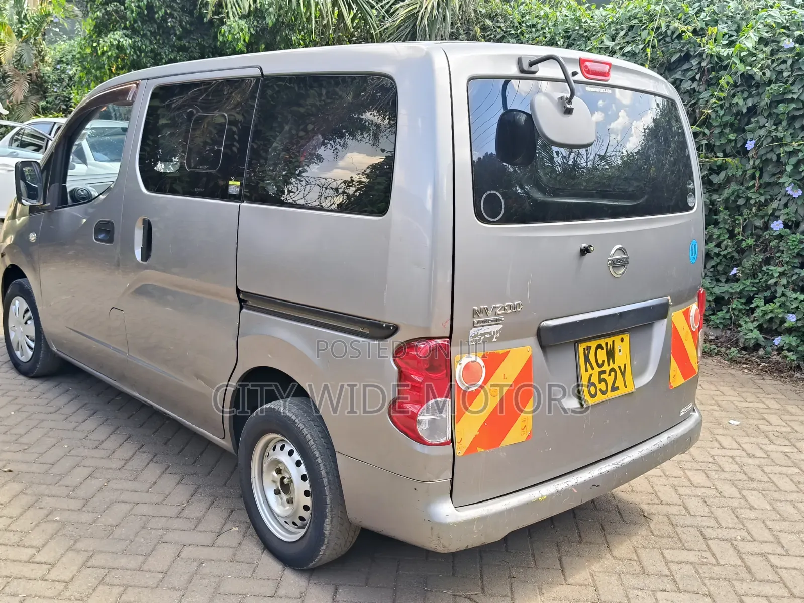Nissan NV200 2012 Silver