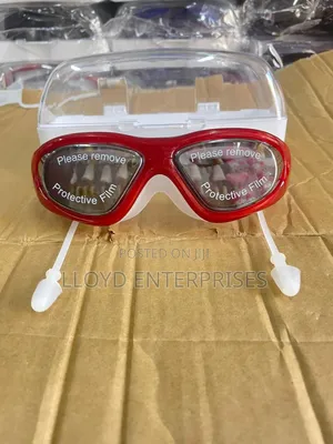 Anti-Fog Swimming Goggles