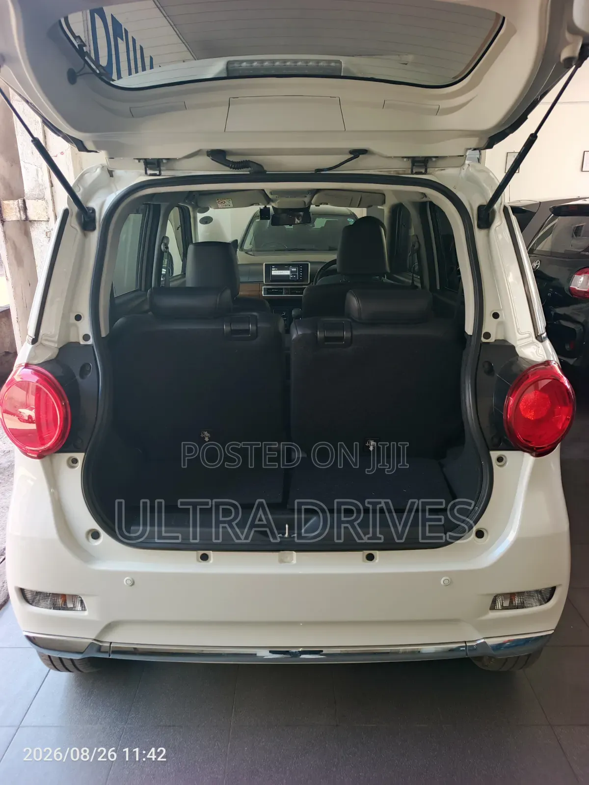 Toyota Pixis Joy 2019 White