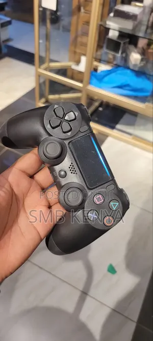 PS4 DualShock 4 Wireless Controller ⭐