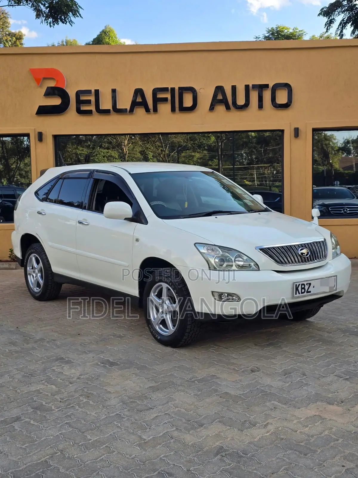 Toyota Harrier 240G 2007 White