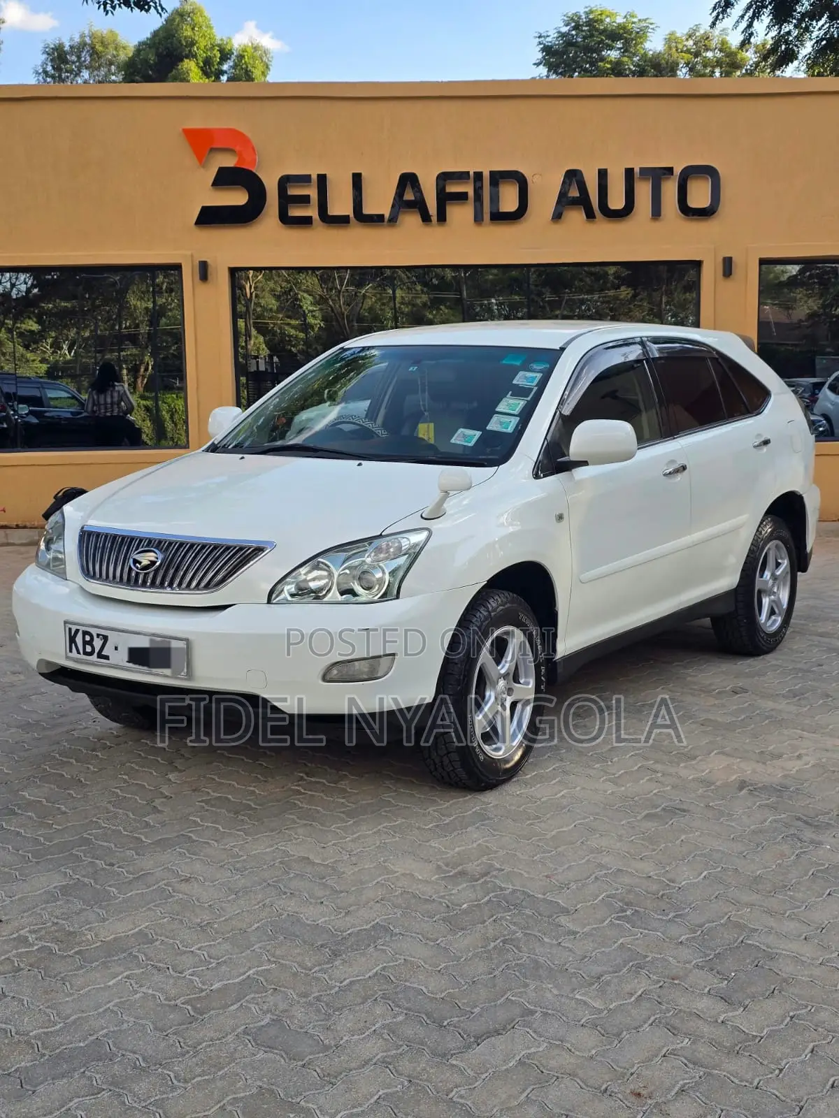 Toyota Harrier 240G 2007 White