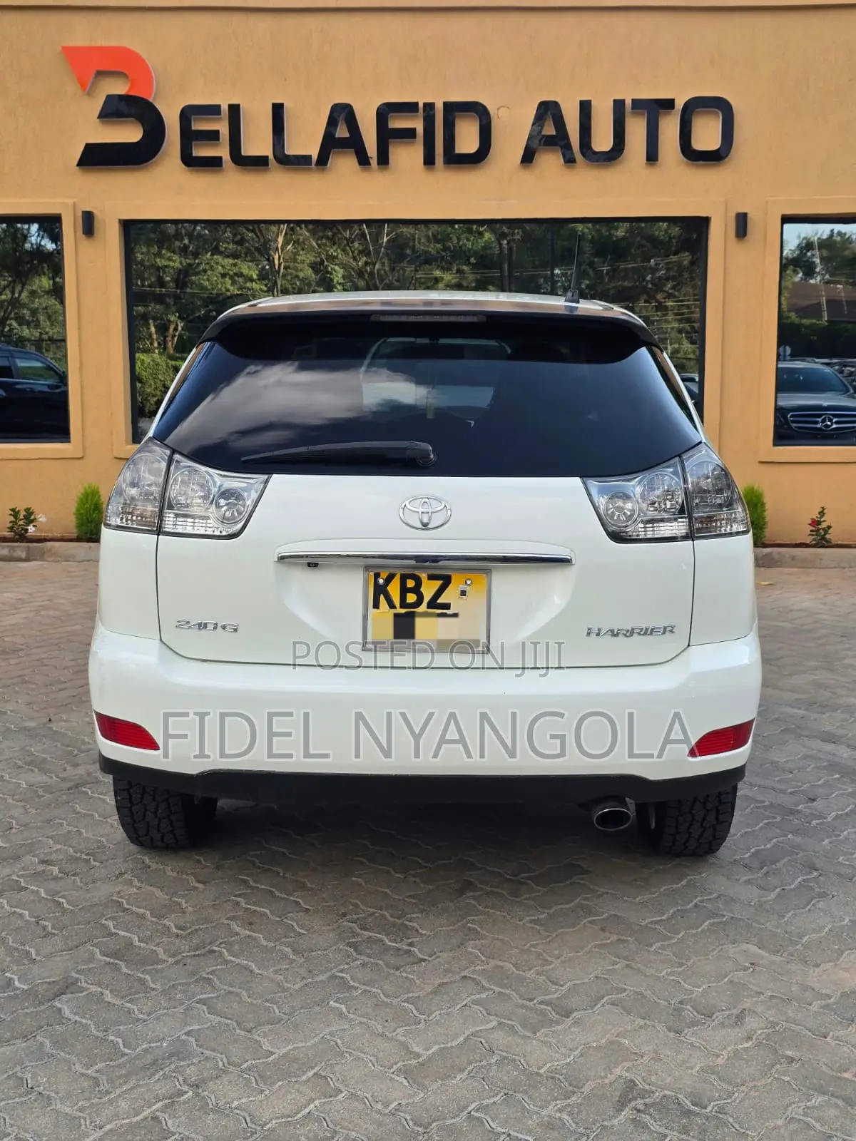 Toyota Harrier 240G 2007 White