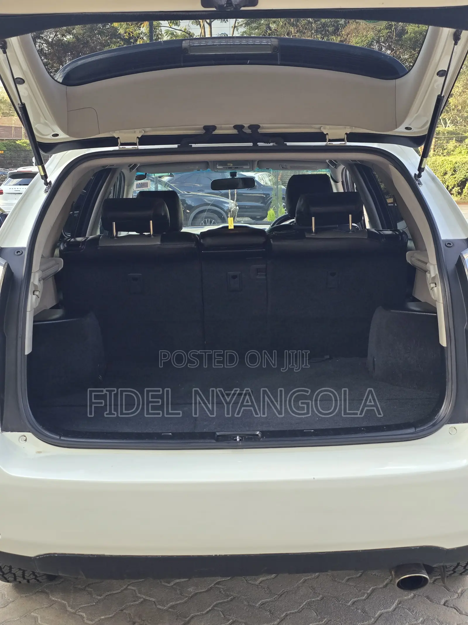 Toyota Harrier 240G 2007 White