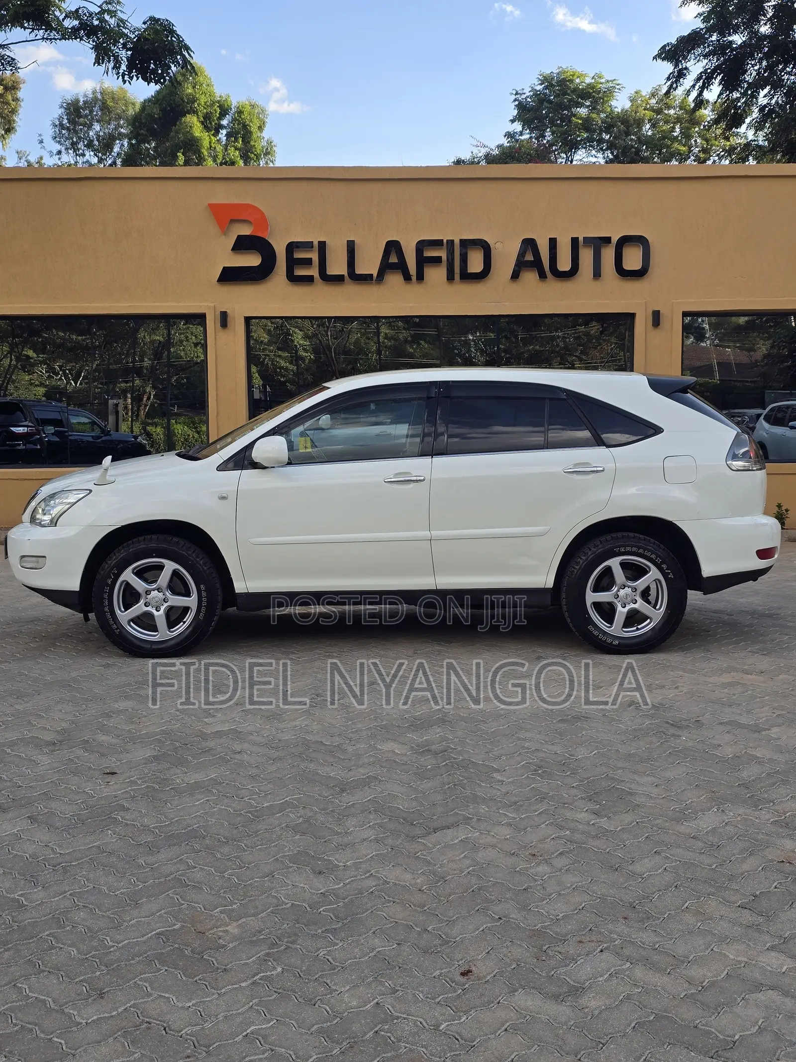 Toyota Harrier 240G 2007 White