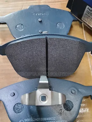 Mazda Premacy, Volvo V40 Front Brake Pads KD3726