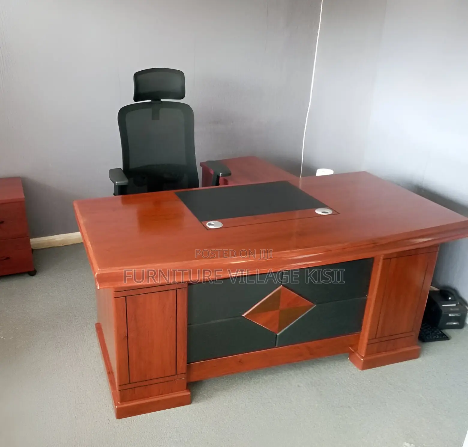 Office Desk; Executvive Mahogany L-Shaped 1800mm Office Desk