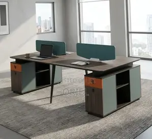 Ofifce Workstation : 4-Way Designed Staff Workstation
