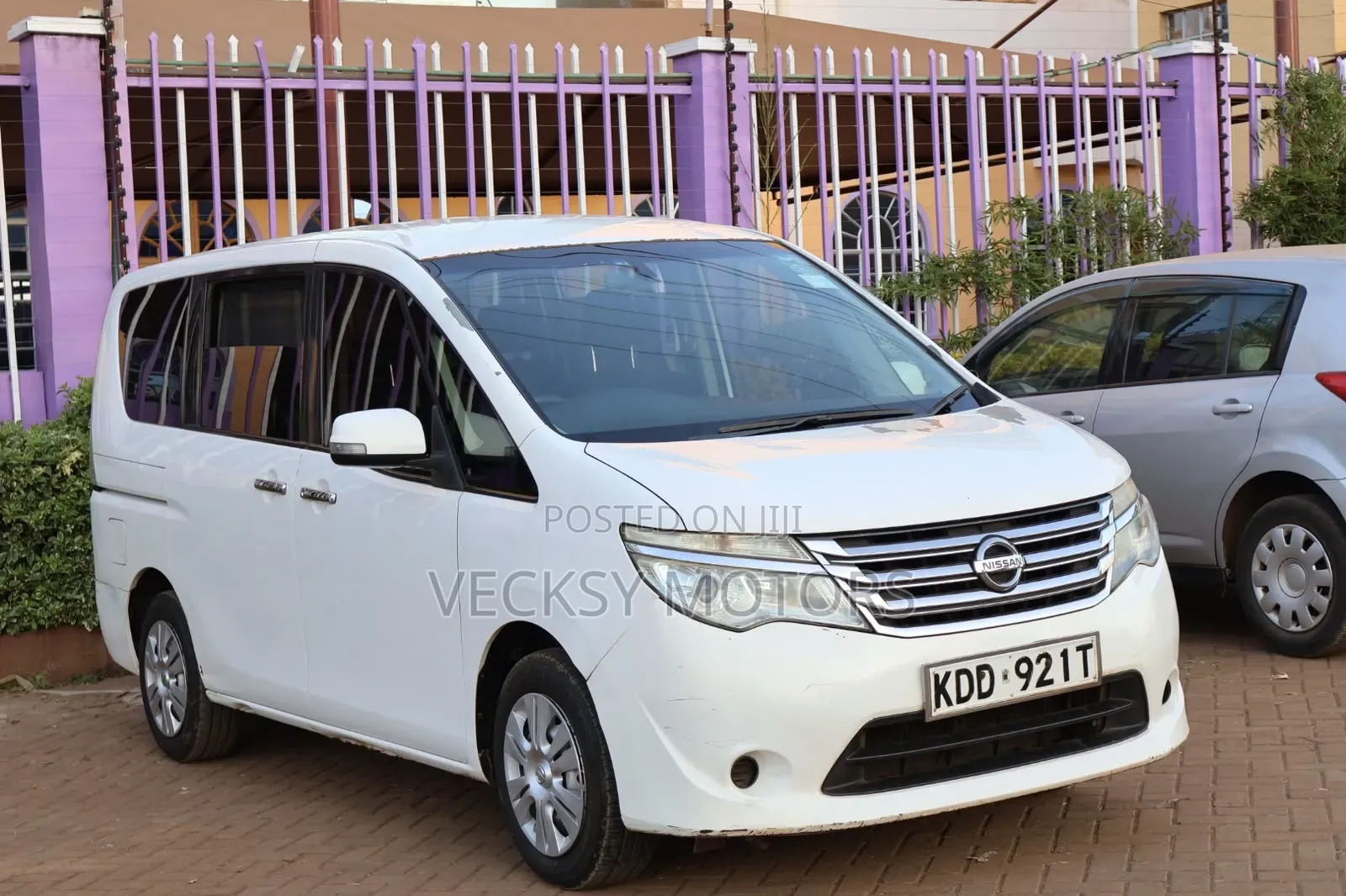 Nissan Serena 2014 White