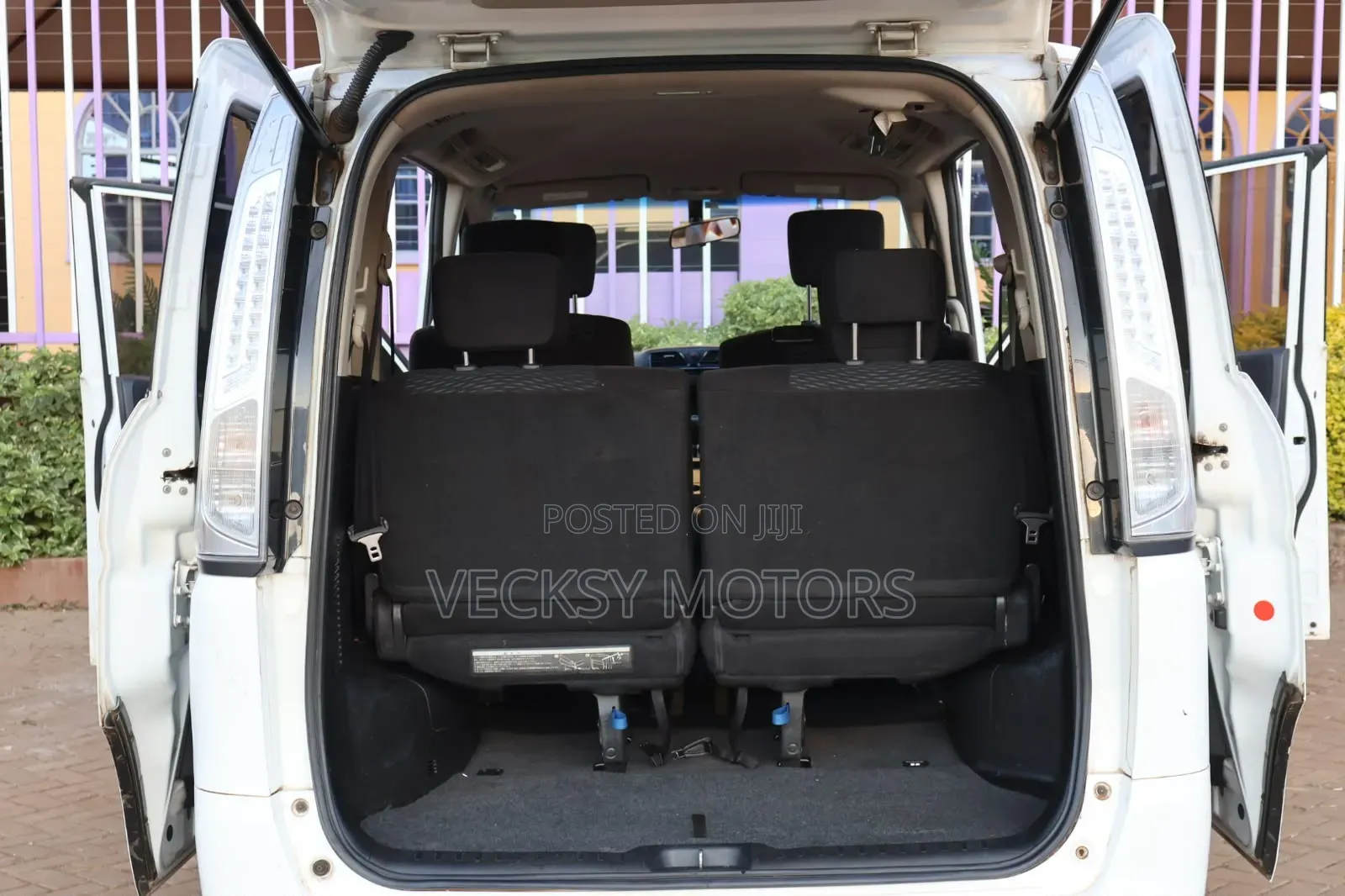 Nissan Serena 2014 White