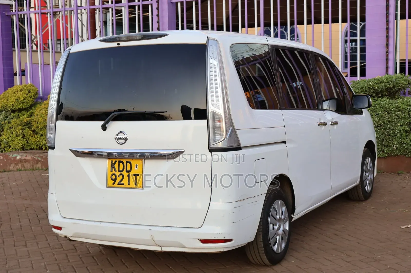 Nissan Serena 2014 White