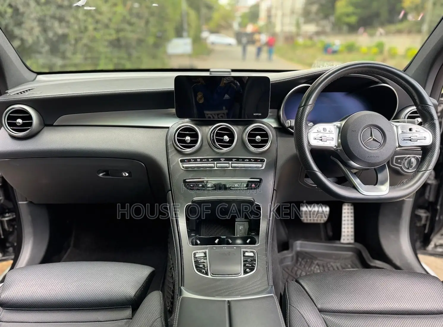 Mercedes-Benz GLC-Class 2019 Black
