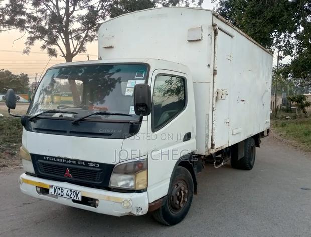 Mitsubishi Canter 4d 34