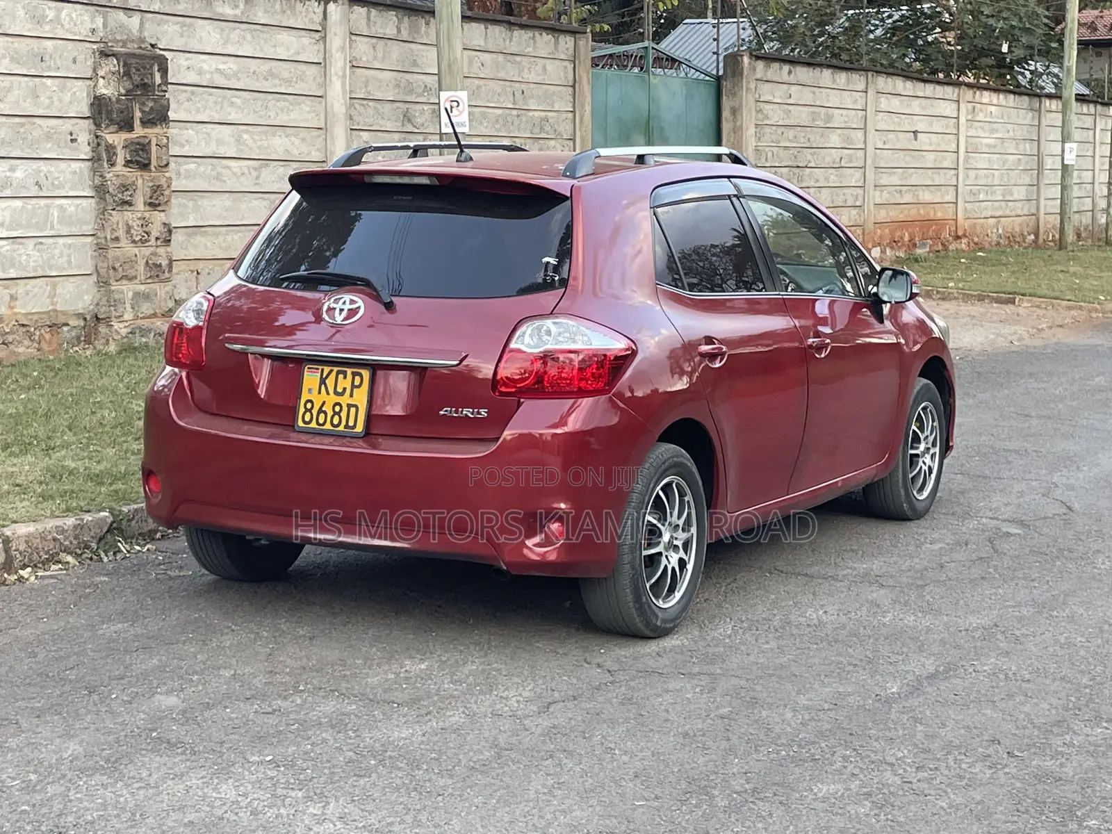 Toyota Aurion 2010 Red