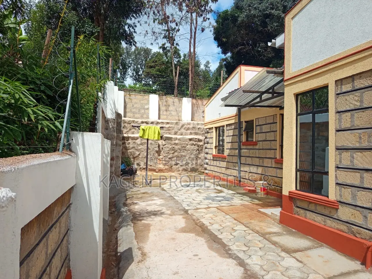 4bdrm Bungalow in Ngong, Ol Keri for rent