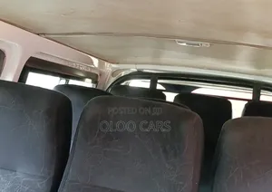 Toyota HiAce 2014 White