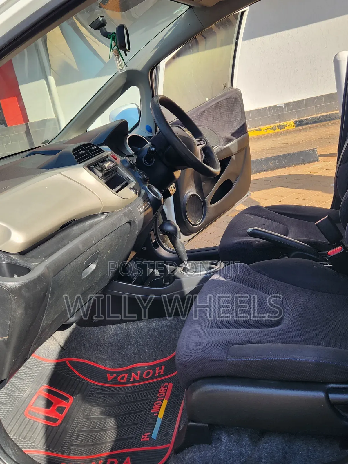 Honda Fit 2013 White
