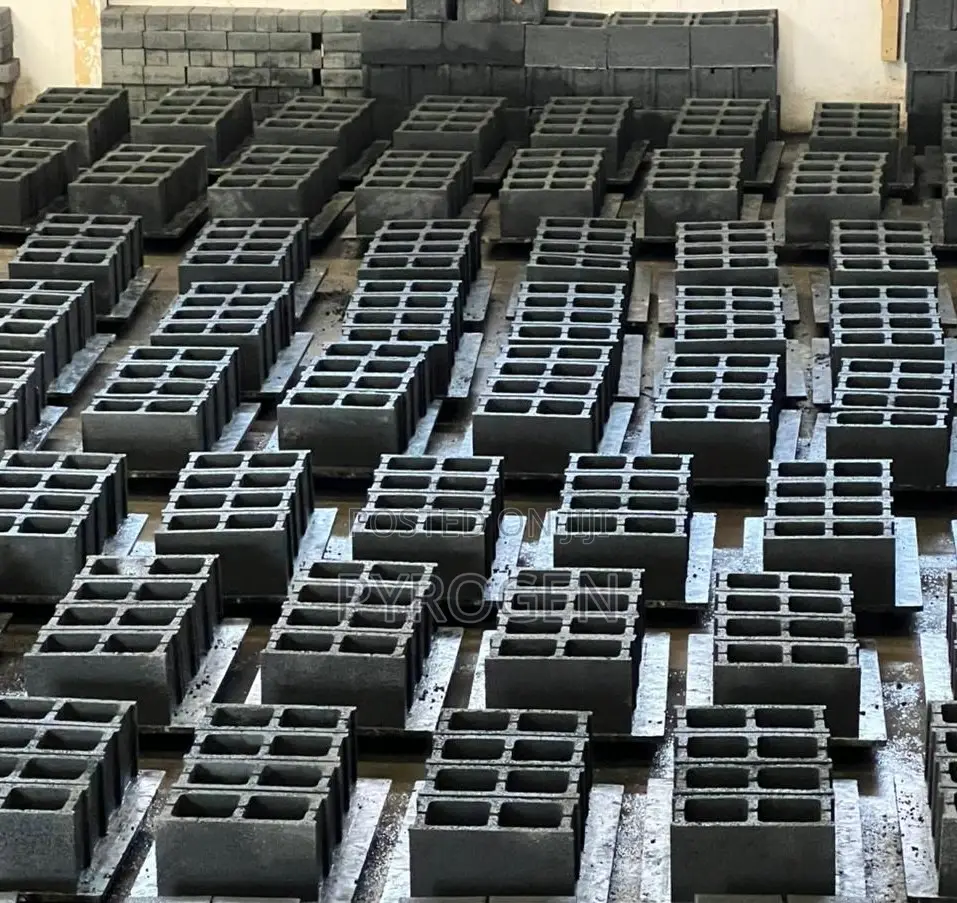 Pyrogen Hollow Blocks - Low-Carbon Biochar Concrete