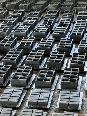 Pyrogen Hollow Blocks - Low-Carbon Biochar Concrete