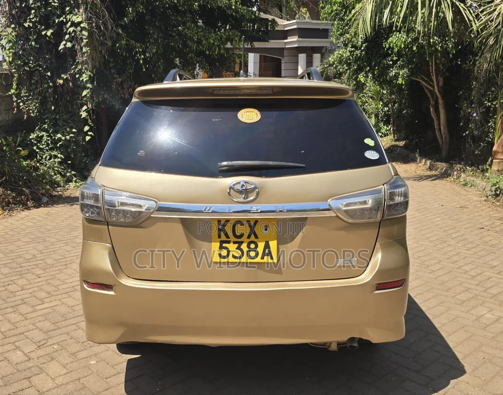 Toyota Wish 2012 Gold