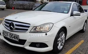 Mercedes-Benz C200 2012 White