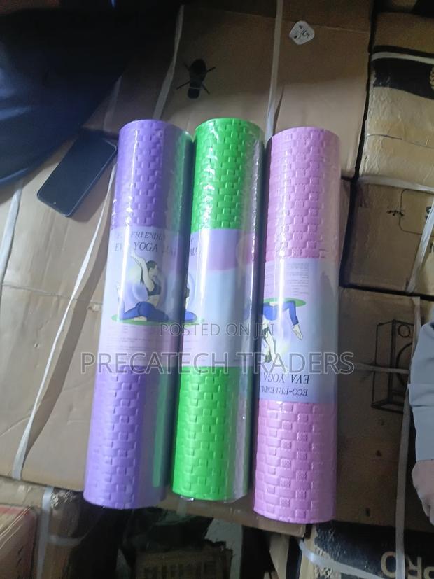 Thick 8mm Yoga Mat for Exercise, Gym & Home Workouts