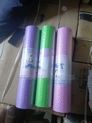 8mm Fitness Yoga Mat – Comfortable & Non-Slip