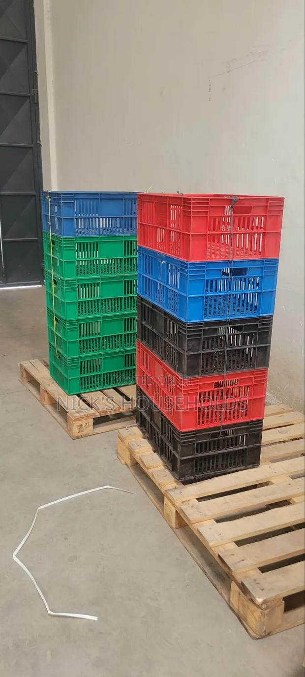 Elite Plastic Crate, Quality and Quantity Transportation Crates