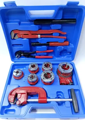 Die Stock Ratchet Set Of
1⁄41⁄23⁄83⁄4 
S-Jaw Pipe Wrench
Adjustable