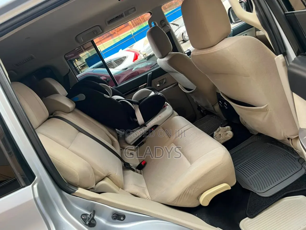 Mitsubishi Pajero 2015 Silver