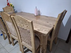 Dinning Table